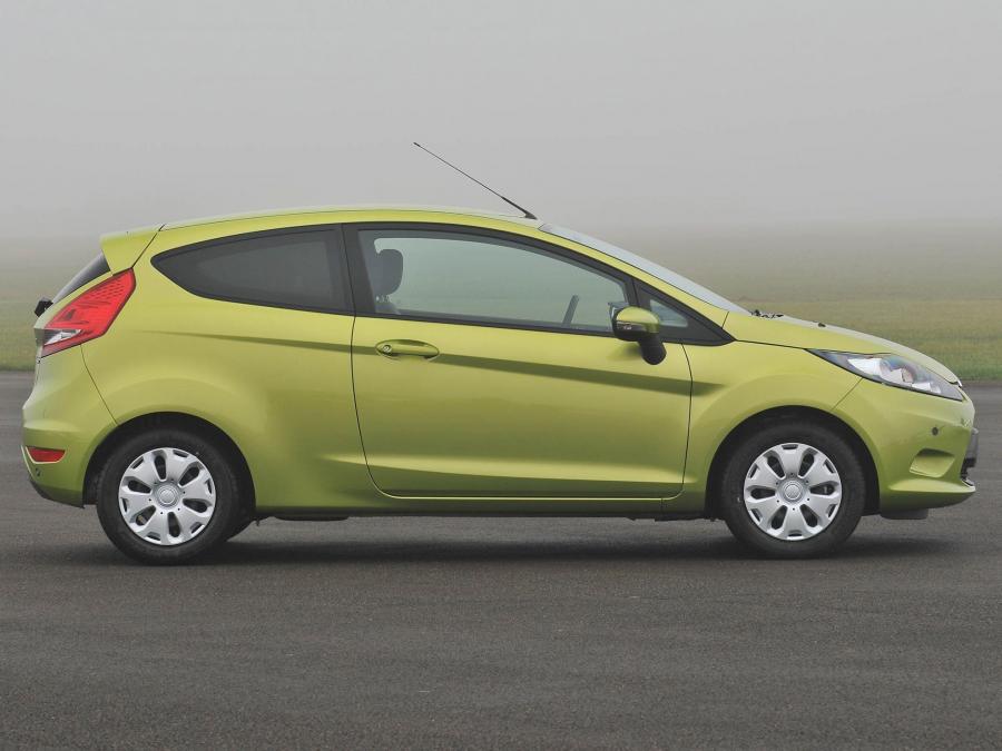  Ford Fiesta ECOnetic 2008 года  (фото 14 из 19)